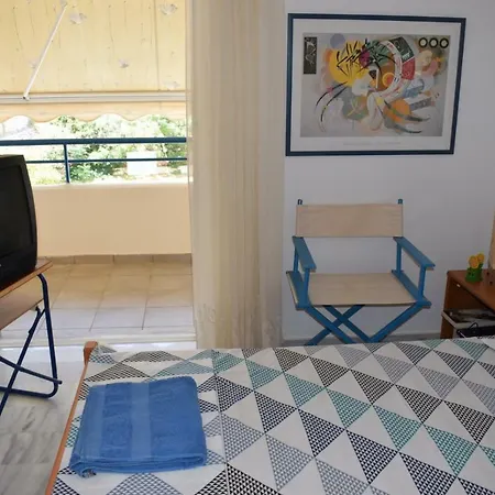 Apartment Ariadni House *