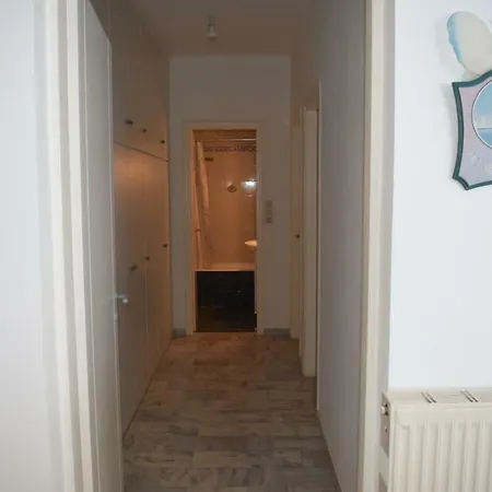 Ariadni House