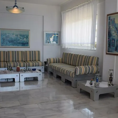 Apartment Ariadni House *